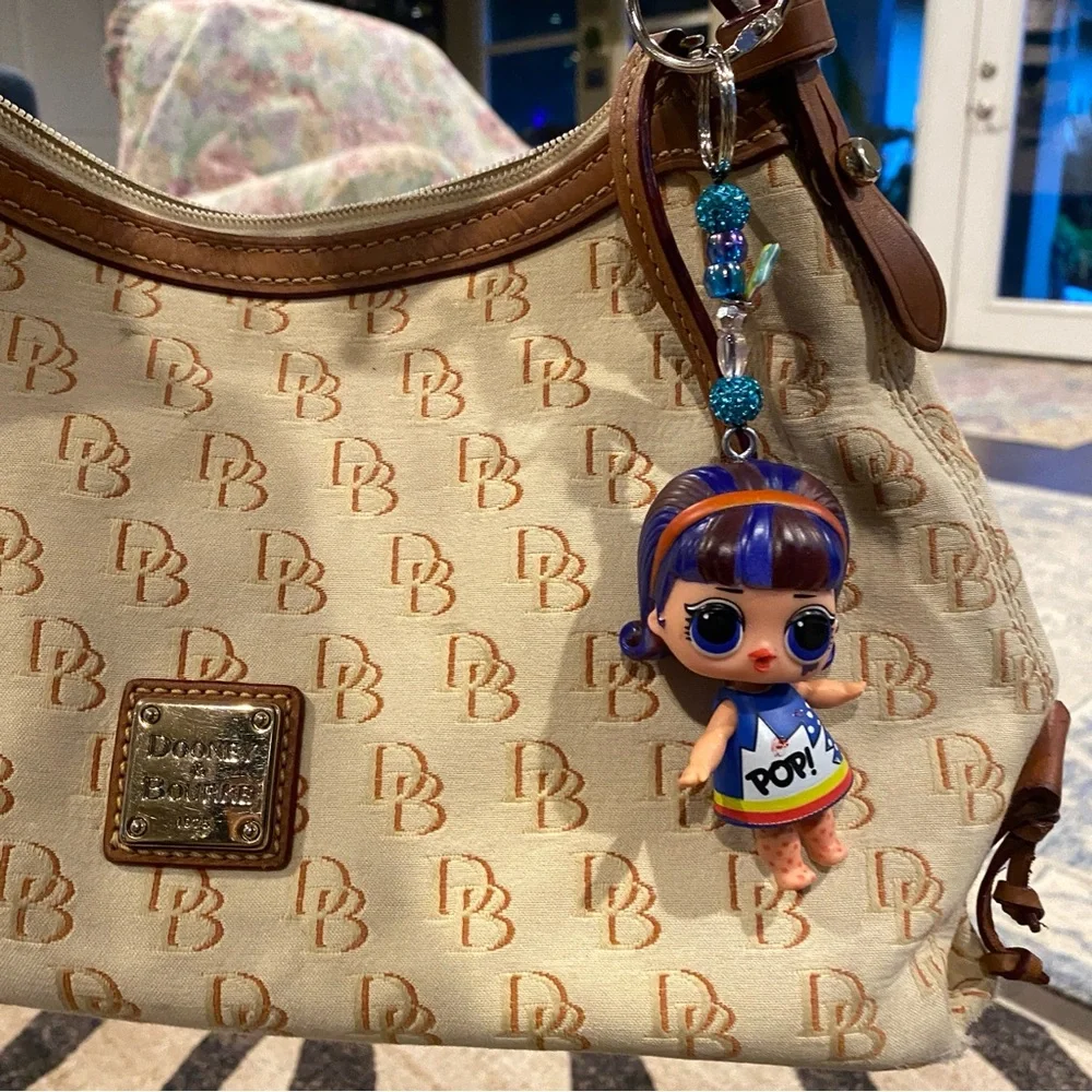 Bag, Dooney & Bourke Tan Monogram Hobo - Picture 3 of 16